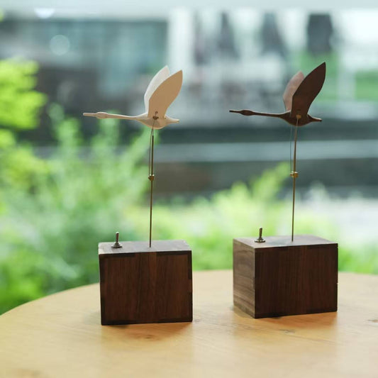 MeanfunLover Handcrafted Walnut Swan Automaton